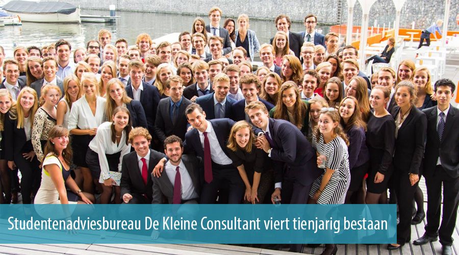 Studentenadviesbureau De Kleine Consultant viert tienjarig bestaan