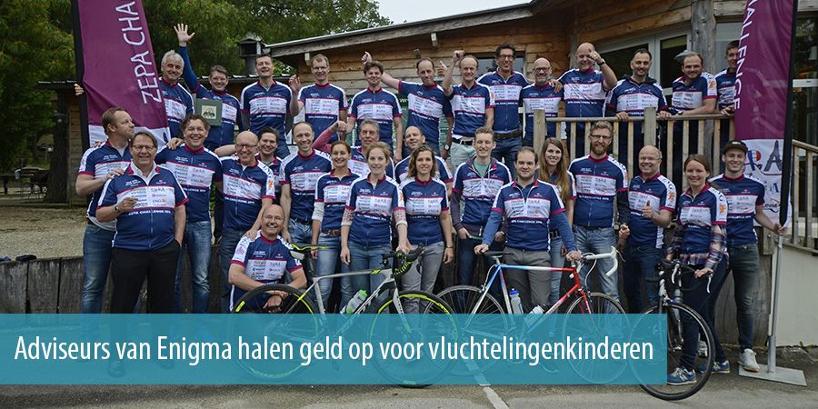 Adviseurs van Enigma halen geld op voor vluchtelingenkinderen