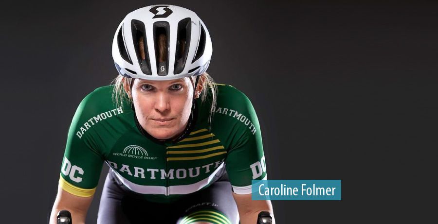 Bainie Caroline Folmer voor de stoet uit tijdens Tour de France