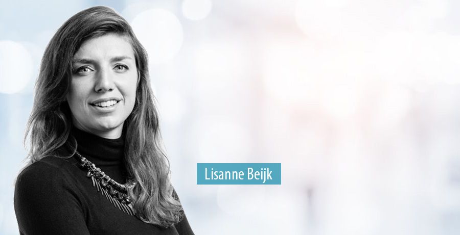 Lisanne Beijk (The Cue) spreekt tijdens 'Define Your Happiness'