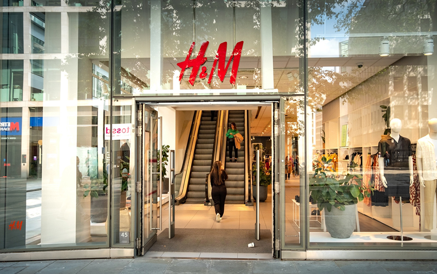 De Zweedse modeketen H&M is zowel effectief als innovatief in het creëren van loyaliteit onder zijn klanten De Zweedse modeketen H&M is zowel effectief als innovatief in het creëren van loyaliteit onder zijn klanten