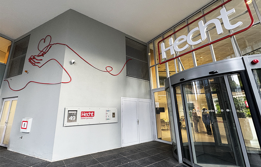 Hoofdkantoor van Leidse zorgorganisatie Hecht in negen maanden gerenoveerd