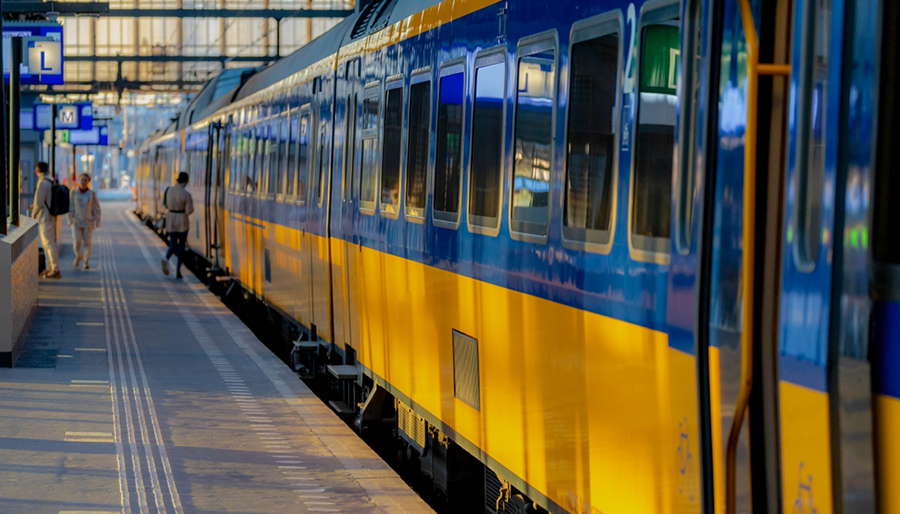 Annemarie Kalshoven: ‘Ons team bestuur en organisatie brengt mensen in beweging’ Annemarie Kalshoven: ‘Ons team bestuur en organisatie brengt mensen in beweging’