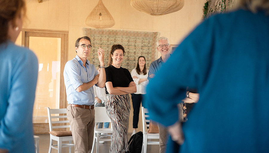 TWST stoot door tot erepodium MT1000