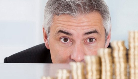 UK managers earn 3.3 times more than employees