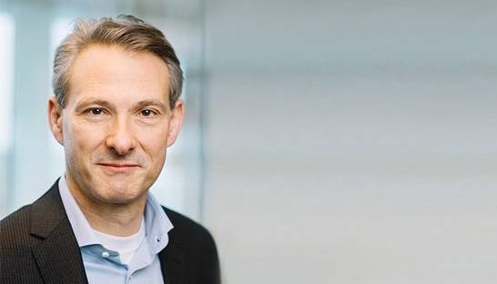 Ex-Accenture partner Geert van den Goor versterkt First Consulting