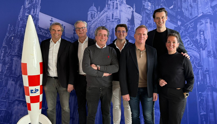 PIA Group trapt overnamereeks van 2026 af met EJP